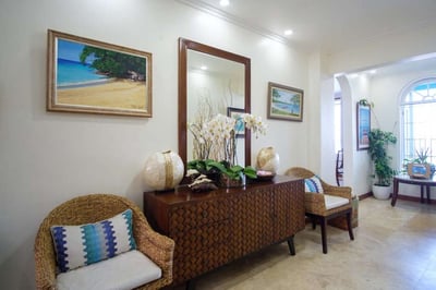 Luxury Villa Photo #14