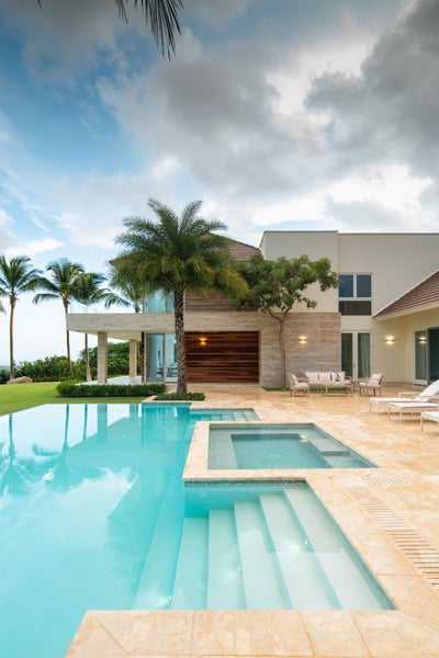 Luxury Villa Photo #4