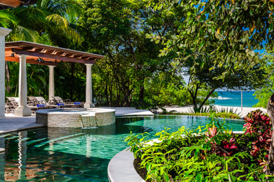 Luxury Villa Photo #5