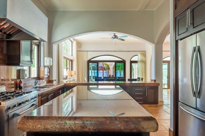 Luxury Villa Photo #34