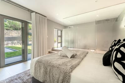 Luxury Villa Photo #99