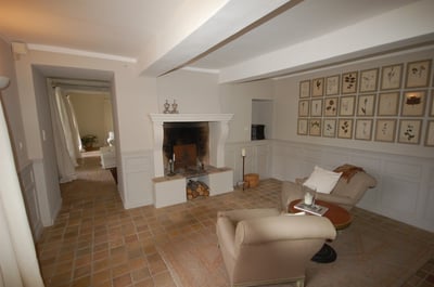 Luxury Villa Photo #17