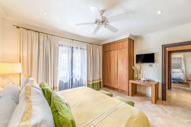 Sandy Cove 302 | The Pearl