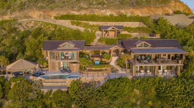 Luxury Villa Photo #29