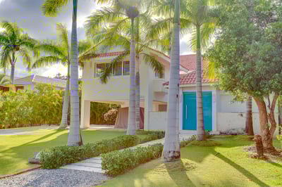 Luxury Villa Photo #50