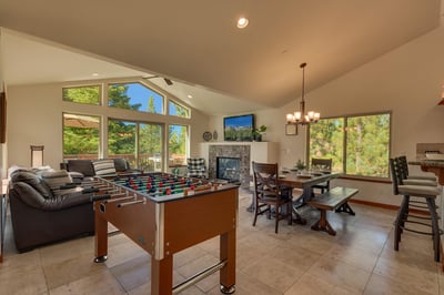 Luxury Villa Photo #4