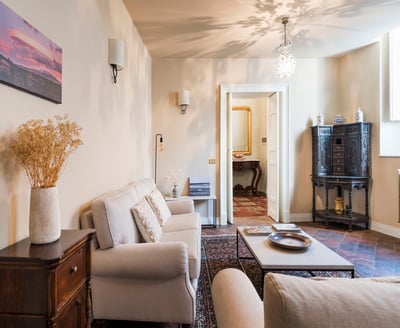 Luxury Villa Photo #32