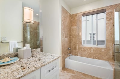 Luxury Villa Photo #26