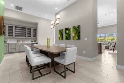 Luxury Villa Photo #12