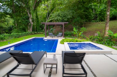 Luxury Villa Photo #7