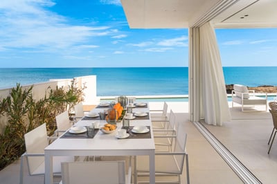 Luxury Villa Photo #14