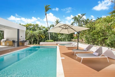 Luxury Villa Photo #5