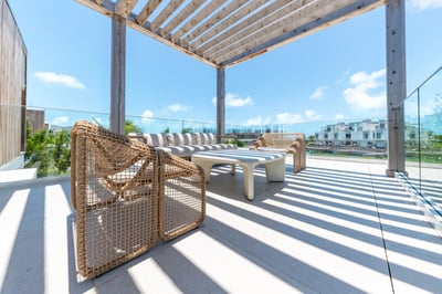 Luxury Villa Photo #8