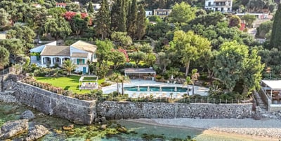 Luxury Villa Photo #2