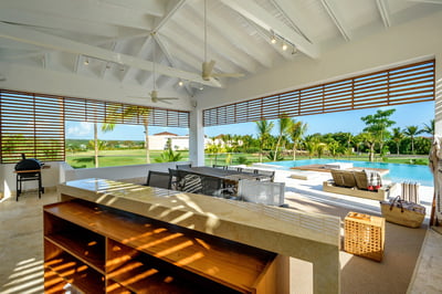 Luxury Villa Photo #8