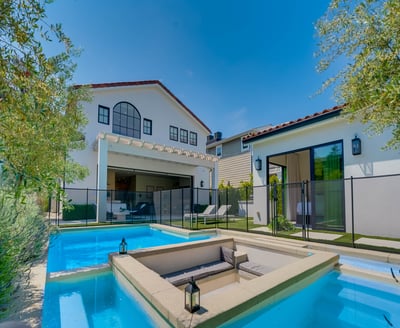 Luxury Villa Photo #2