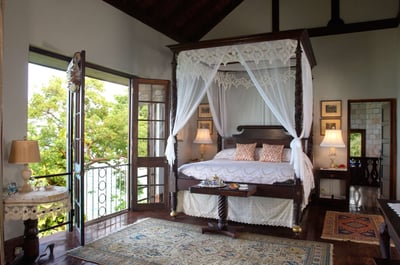 Luxury Villa Photo #17