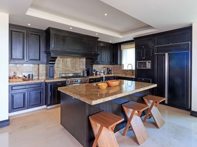 Luxury Villa Photo #5