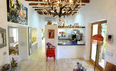 Luxury Villa Photo #21