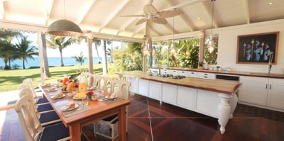 Luxury Villa Photo #14