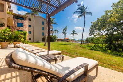 Luxury Villa Photo #6