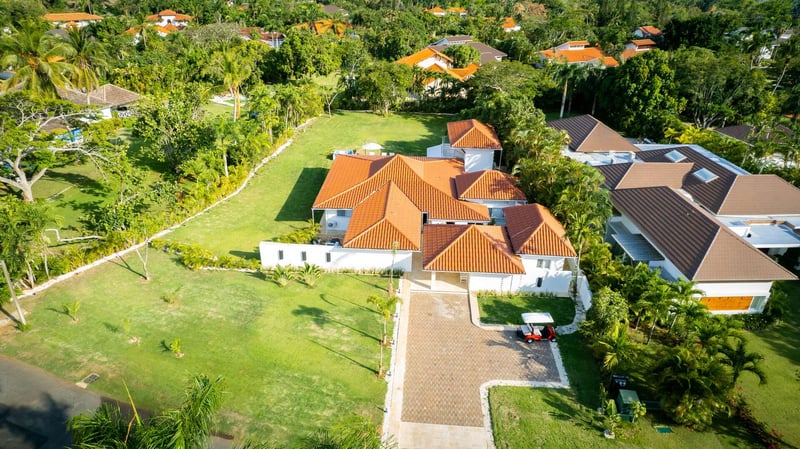 Vivero 40 | Casa Palmas