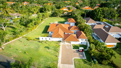 Luxury Villa Photo #51