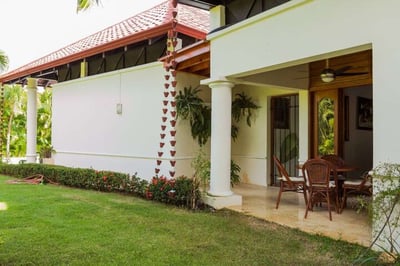 Luxury Villa Photo #3