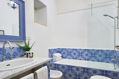 Luxury Villa Photo #21