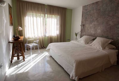 Luxury Villa Photo #23