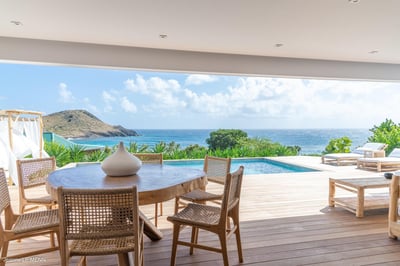 Luxury Villa Photo #2
