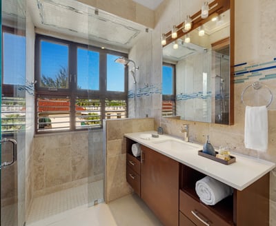 Luxury Villa Photo #44