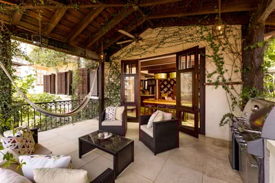 Luxury Villa Photo #2