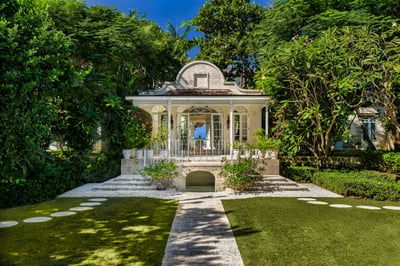 Luxury Villa Photo #19