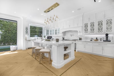 Luxury Villa Photo #19