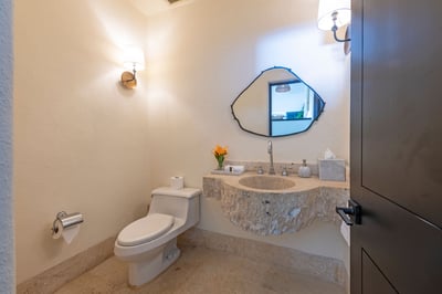 Luxury Villa Photo #45