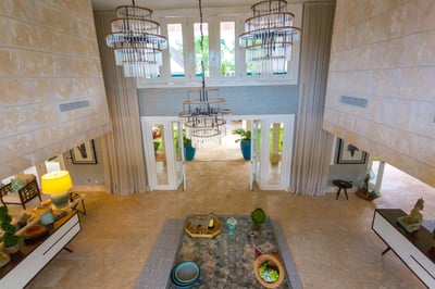 Luxury Villa Photo #14