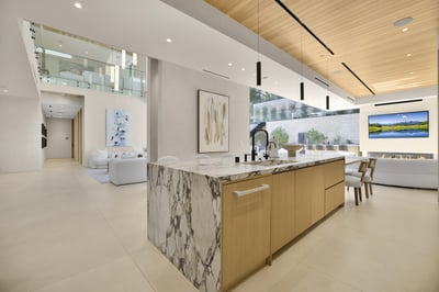 Luxury Villa Photo #38