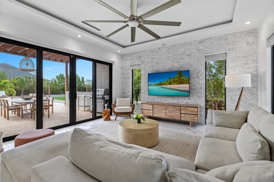 Luxury Villa Photo #16