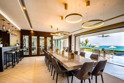 Luxury Villa Photo #14