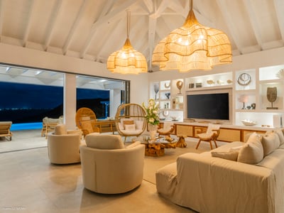 Luxury Villa Photo #57