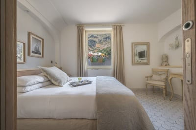 Luxury Villa Photo #42