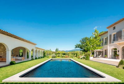 Luxury Villa Photo #2