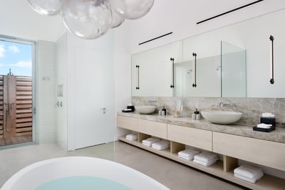 Luxury Villa Photo #38