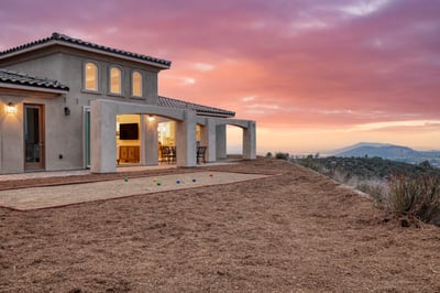 Luxury Villa Photo #3