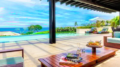 Luxury Villa Photo #7