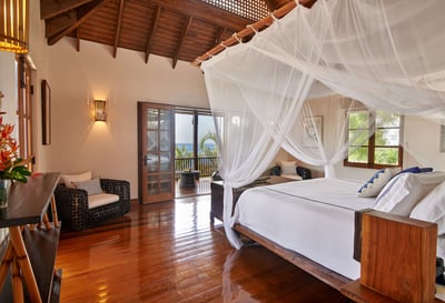 Luxury Villa Photo #5