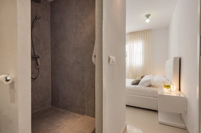 Luxury Villa Photo #41