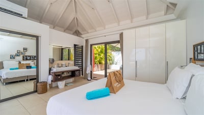 Luxury Villa Photo #68