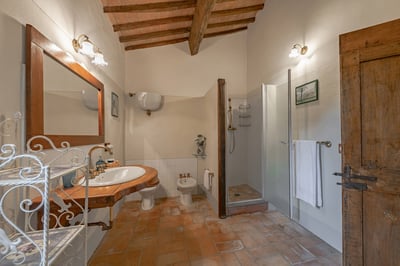 Luxury Villa Photo #36